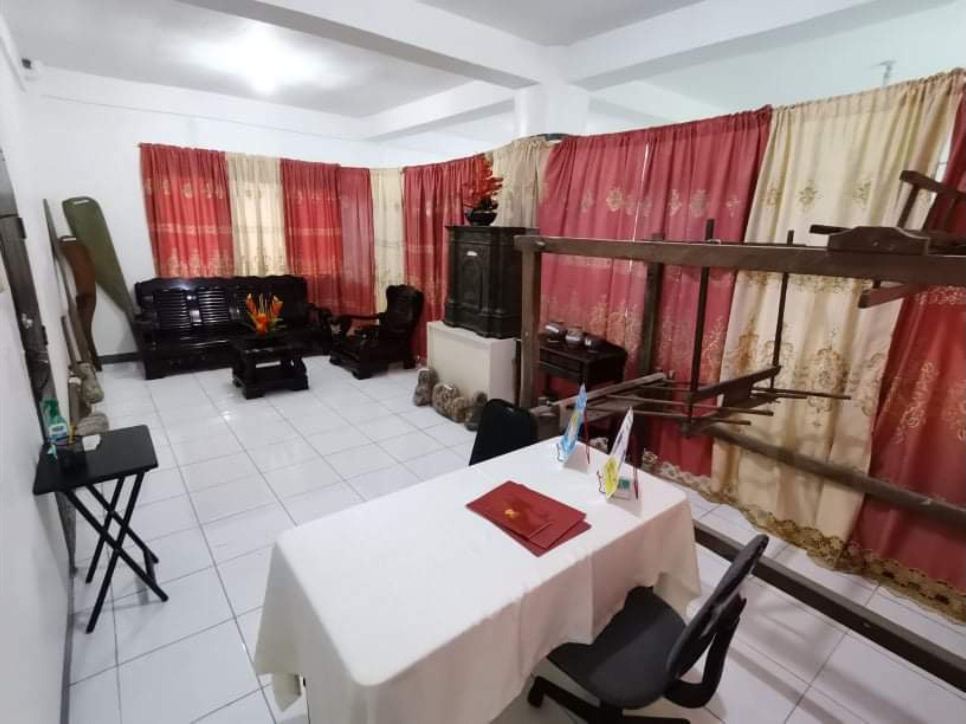 Готель Oyo 799 Ddd Habitat Iloilo Екстер'єр фото